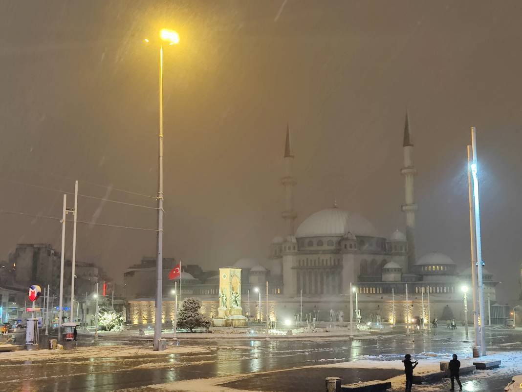 İstanbul tablo gibi! Boğaz gelinlik giydi… 20